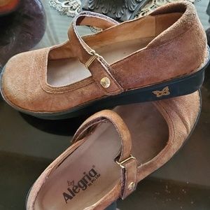 Alegria Shoes